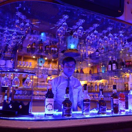 Hotel Silver Stone Ludhiana Zewnętrze zdjęcie